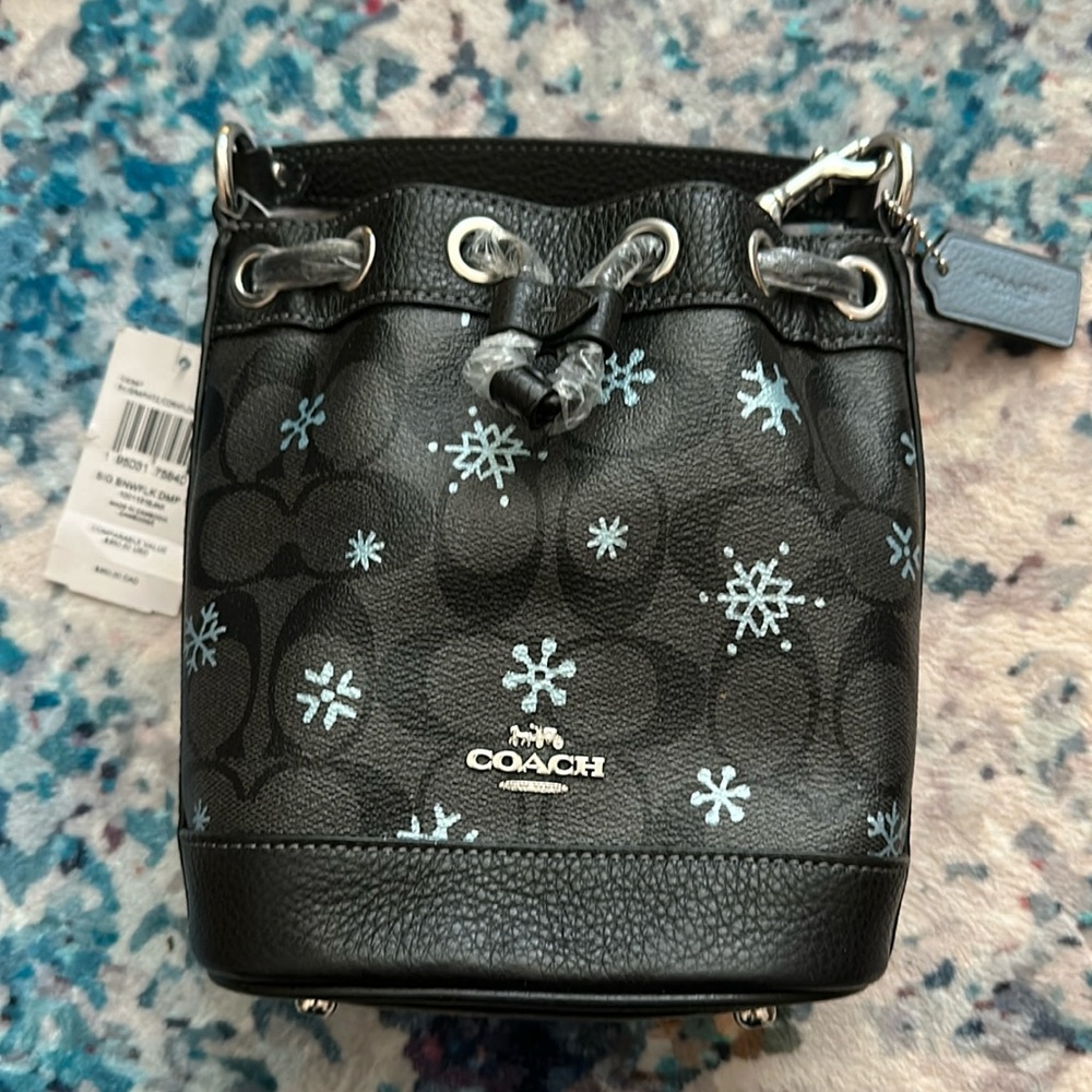 Coach Dempsey 15 Small Bucket Bag in graphite and Cornflower blue